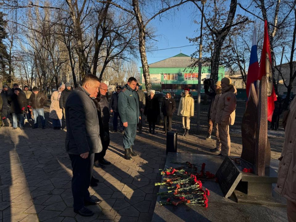 В Шахтерске прошел митинг ко Дню ввода советских войск в Афганистан В Шахтерске прошел митинг ко Дню ввода советских войск в Афганистан