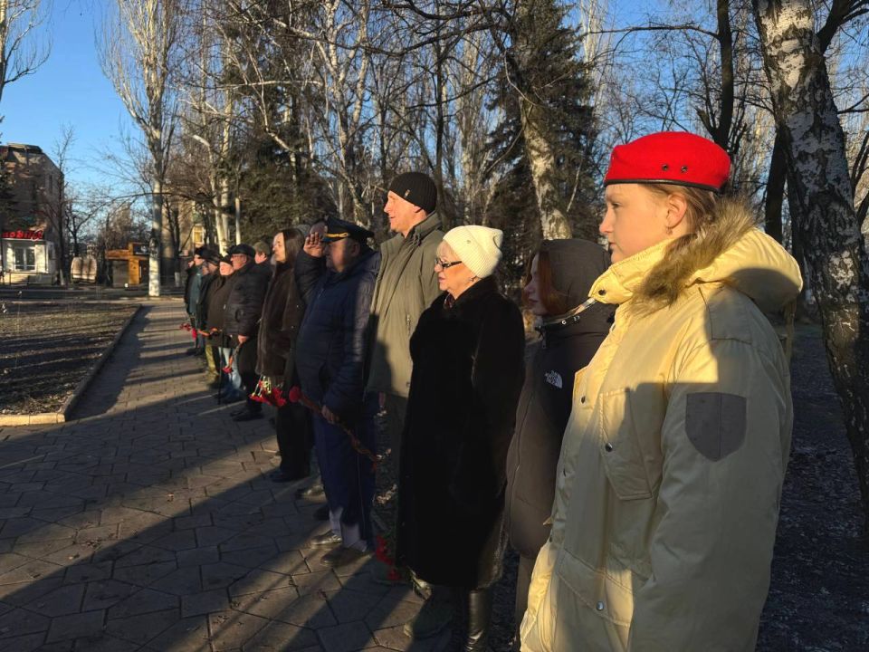В Шахтерске прошел митинг ко Дню ввода советских войск в Афганистан В Шахтерске прошел митинг ко Дню ввода советских войск в Афганистан