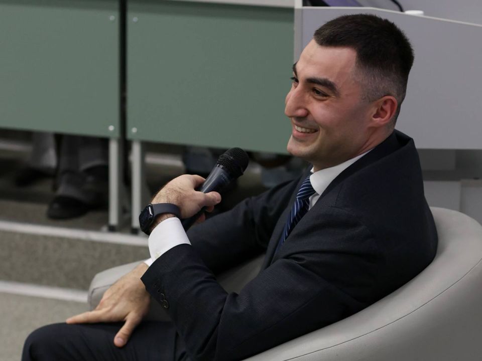 Станислав Дзасохов: 25 декабря в ТГУ им. Г. Р. Державина прошла встреча в рамках всероссийской программы «Госстарт» Станислав Дзасохов: 25 декабря в ТГУ им. Г. Р. Державина прошла встреча в рамках всероссийской программы «Госстарт»