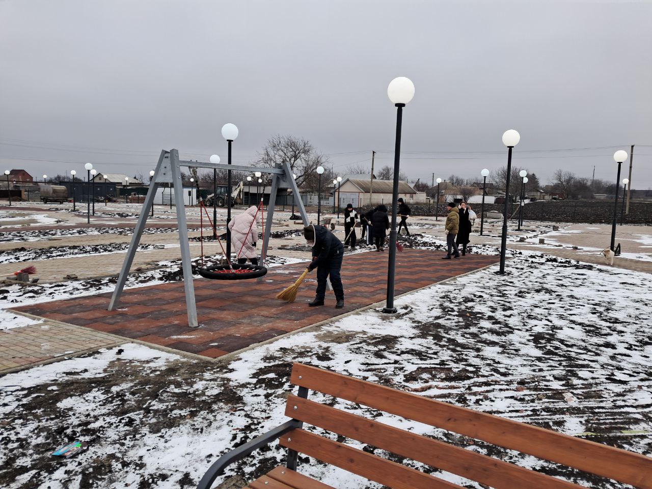 В рамках федеральной программы "Формирование комфортной городской среды" в селе Касьяновка завершается комплекс работ по благоустройству общественной зоны отдыха