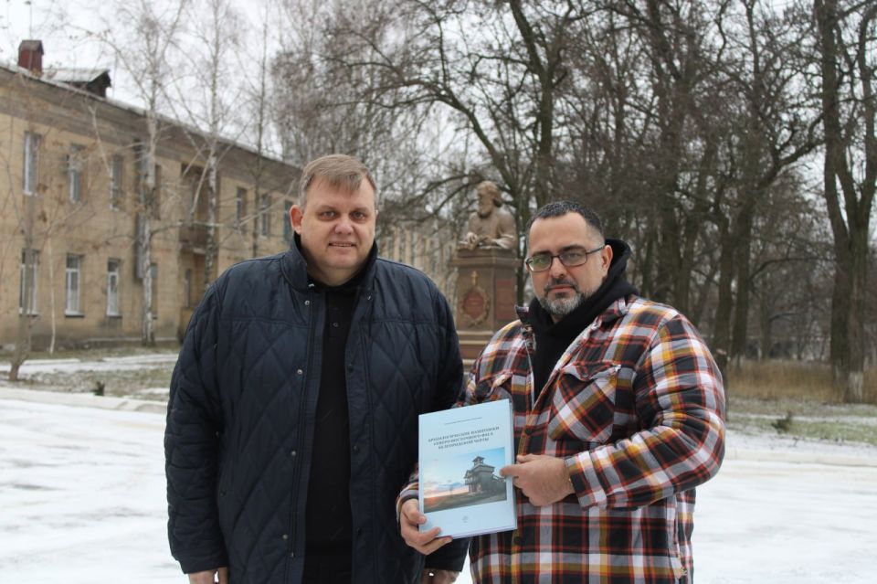 В Горловку прибыла гуманитарная помощь из Липецкой области В Горловку прибыла гуманитарная помощь из Липецкой области