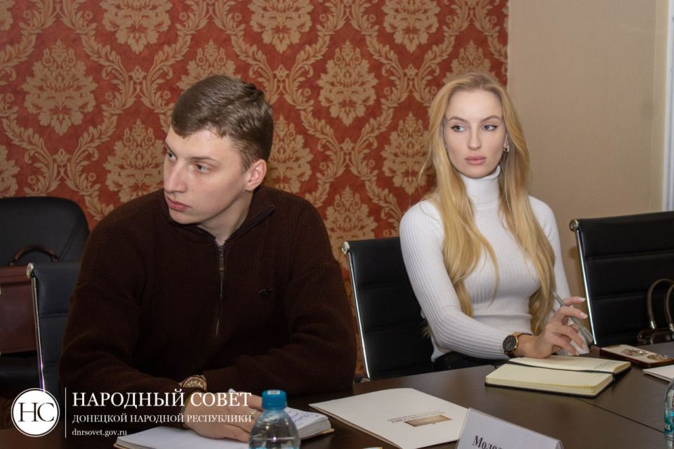 Народный Совет продолжает сотрудничество с Избирательной комиссией ДНР Народный Совет продолжает сотрудничество с Избирательной комиссией ДНР
