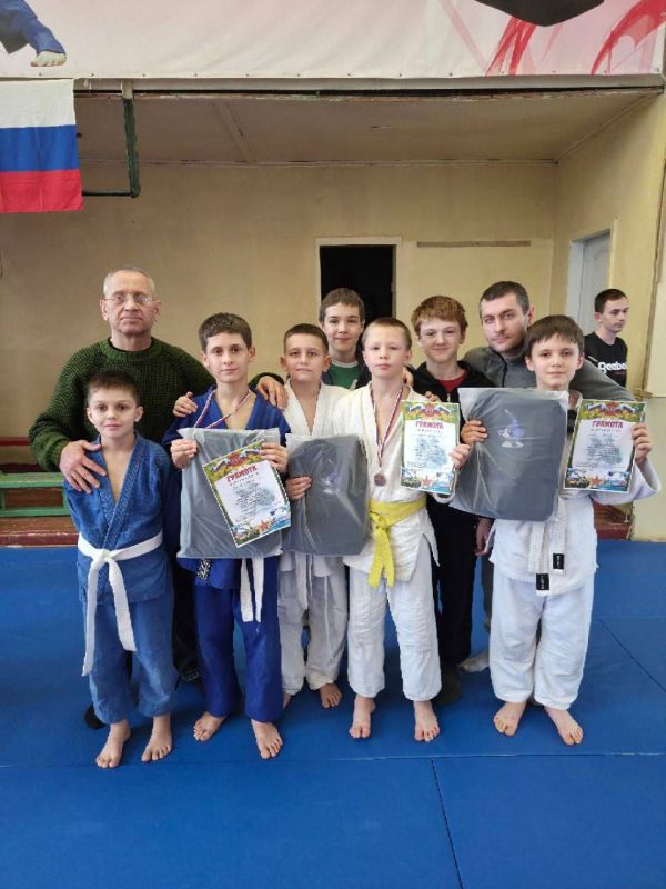 Александр Пеняев: Призеры из «Спортивной школы Ясиноватского МО» Александр Пеняев: Призеры из «Спортивной школы Ясиноватского МО»