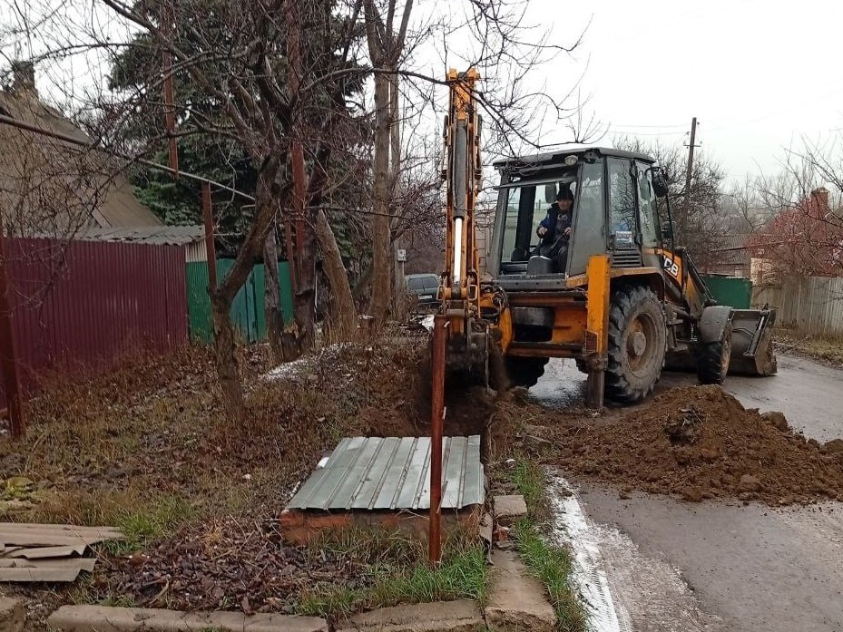 Роман Конев: ФИЛИАЛ «ГОРЛОВСКОЕ ПУВКХ» ГУП ДНР «ВОДА ДОНБАССА» совместно с коллегами из шеф-региона Кузбасс Роман Конев: ФИЛИАЛ «ГОРЛОВСКОЕ ПУВКХ» ГУП ДНР «ВОДА ДОНБАССА» совместно с коллегами из шеф-региона Кузбасс