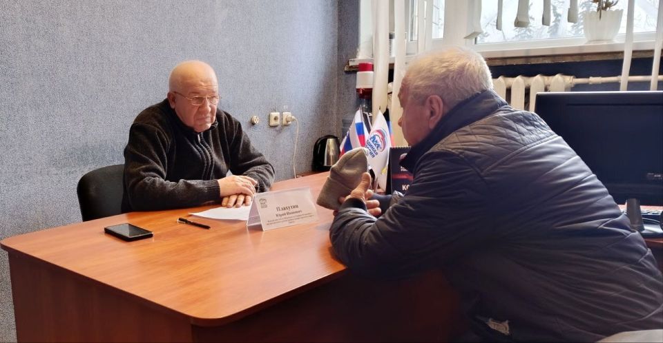Наталья Бегуненко: В пятницу, 26 декабря, в общественной приёмной партии «Единая Россия» Петровского района г. Донецка состоялся приём граждан Наталья Бегуненко: В пятницу, 26 декабря, в общественной приёмной партии «Единая Россия» Петровского района г. Донецка состоялся приём граждан
