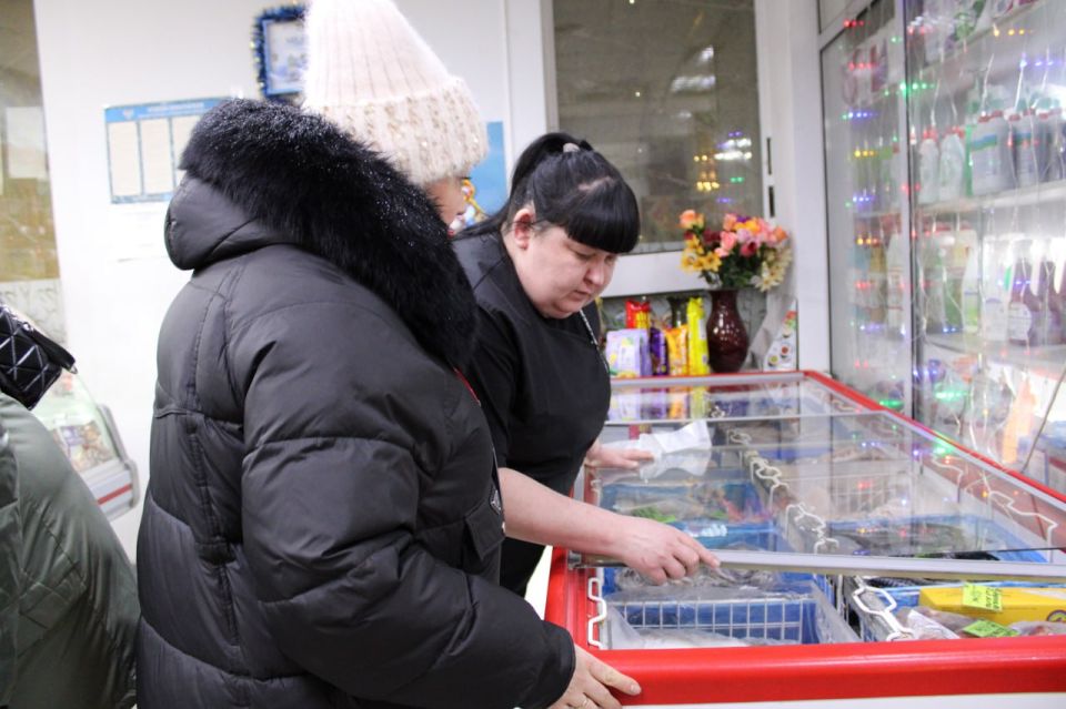Иван Приходько: Активисты Народного контроля осуществили проверку ряда магазинов в Центрально-Городском районе Горловки Иван Приходько: Активисты Народного контроля осуществили проверку ряда магазинов в Центрально-Городском районе Горловки