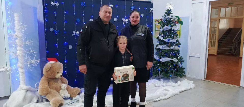 Предновогоднее волшебство в Мироновском: Сбывшаяся мечта первоклассницы Миланы Предновогоднее волшебство в Мироновском: Сбывшаяся мечта первоклассницы Миланы