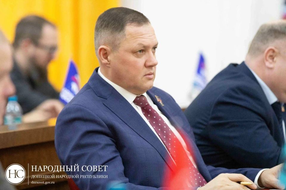 Сергей Прокопенко: Состоялось 80-е пленарное заседание Народного Совета Донецкой Народной Республики I созыва Сергей Прокопенко: Состоялось 80-е пленарное заседание Народного Совета Донецкой Народной Республики I созыва