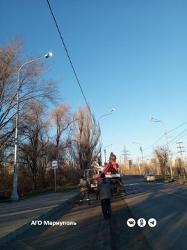 Энергетики отрегулировали работу наружного освещения в Приморском районе Мариуполя