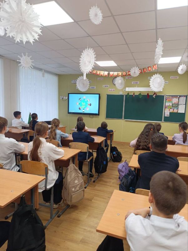 Здоровый образ жизни – важнейшее условие здоровья любого человека Здоровый образ жизни – важнейшее условие здоровья любого человека