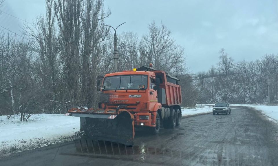 Александр Подгорный: В Кировском внутригородском районе ведутся работы по зимнему содержанию территории Александр Подгорный: В Кировском внутригородском районе ведутся работы по зимнему содержанию территории