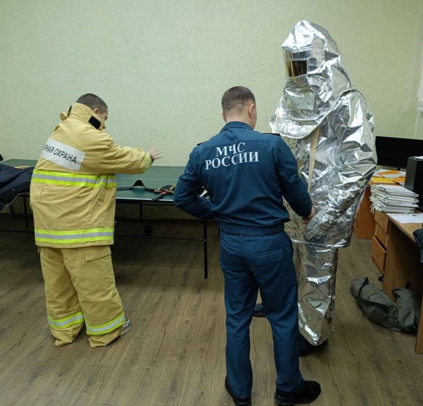 В гости к пожарным – в мир смелости и героизма! В гости к пожарным – в мир смелости и героизма!