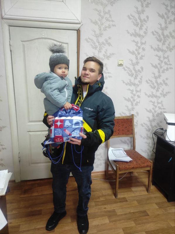 С наступающим Новым годом! С наступающим Новым годом!