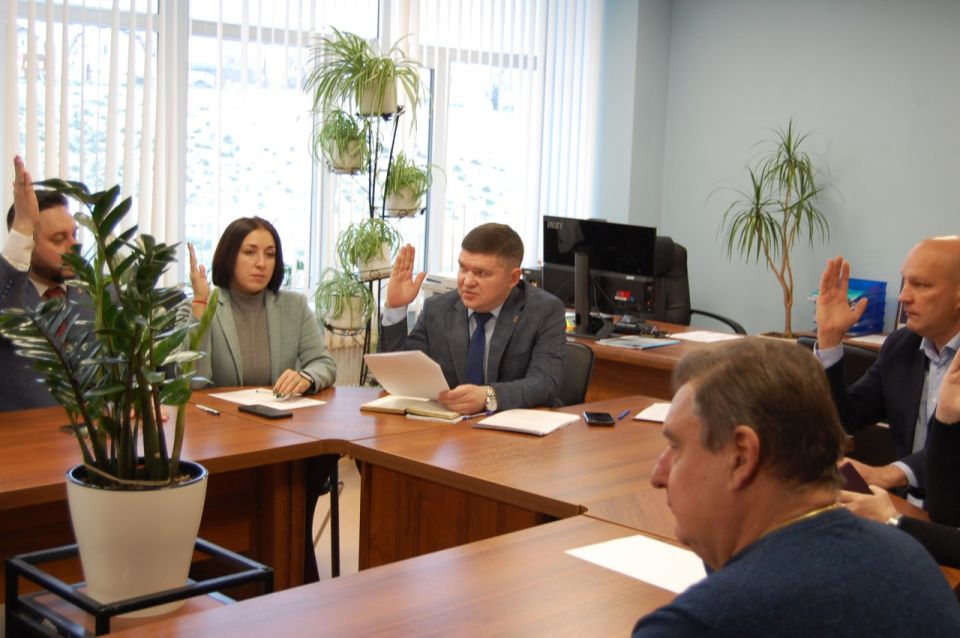 Состоялось внеочередное заседание Мариупольского городского совета Состоялось внеочередное заседание Мариупольского городского совета