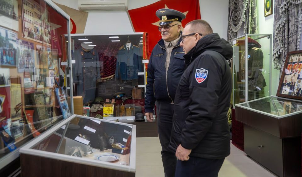 Мечта о локомотиве: Андрей Крамар помог подарить ребенку новогоднюю сказку Мечта о локомотиве: Андрей Крамар помог подарить ребенку новогоднюю сказку