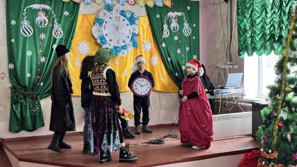 В Новозарьевском сельском центре культуры прошло мероприятие для детей В Новозарьевском сельском центре культуры прошло мероприятие для детей
