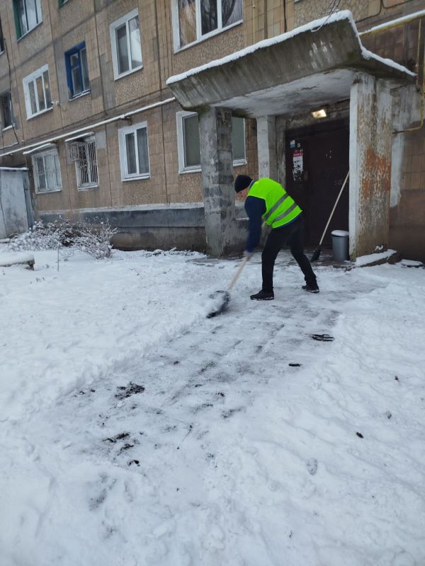 Александр Шатов: Зимнее содержание придомовых территорий Александр Шатов: Зимнее содержание придомовых территорий