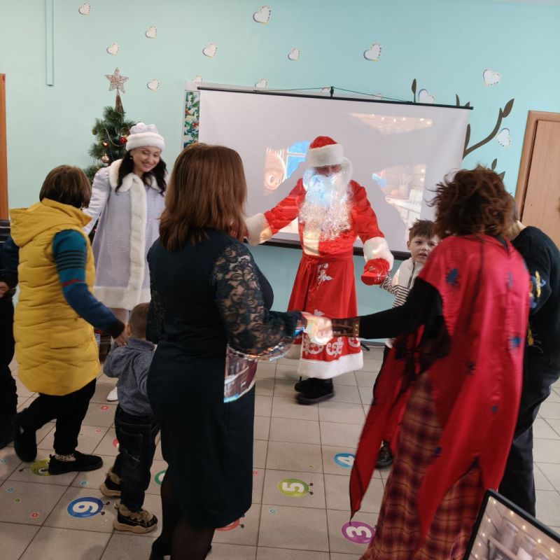 На базе ЦППМСП Г. О. Горловка ГБУ ДРУМЦ ПС прошли новогодние мероприятия На базе ЦППМСП Г. О. Горловка ГБУ ДРУМЦ ПС прошли новогодние мероприятия