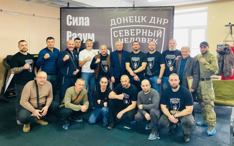 28 декабря 2025 в СК «АТЛАНТ» состоялся последний в этом году Новогодний турнир по боксу на призы организации «Северный человек» 28 декабря 2025 в СК «АТЛАНТ» состоялся последний в этом году Новогодний турнир по боксу на призы организации «Северный человек»