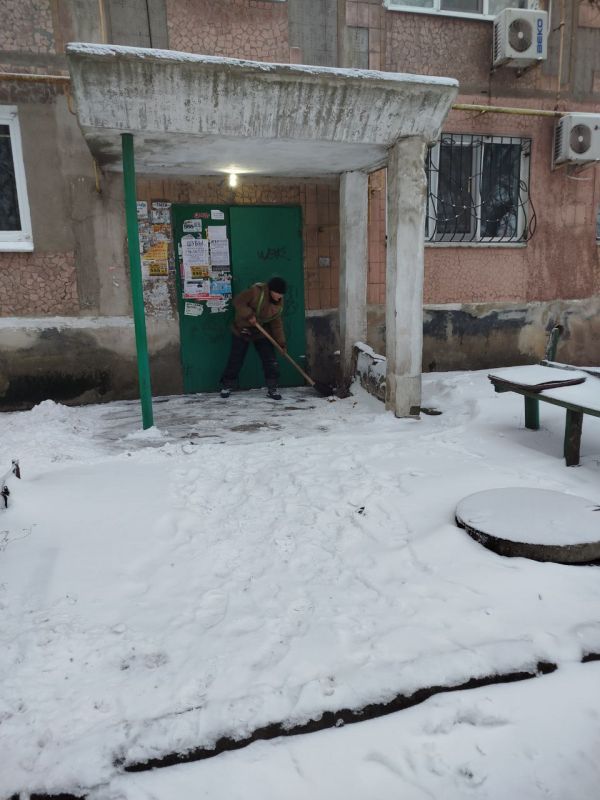 Александр Шатов: Зимнее содержание придомовых территорий Александр Шатов: Зимнее содержание придомовых территорий