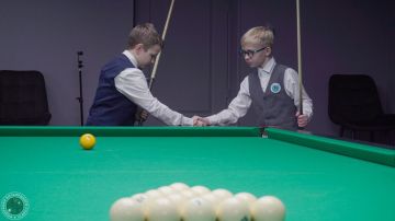 Евгений Ширшов: На выходных прошли предновогодние соревнования по бильярду среди юных спортсменов в двух возрастных категориях: