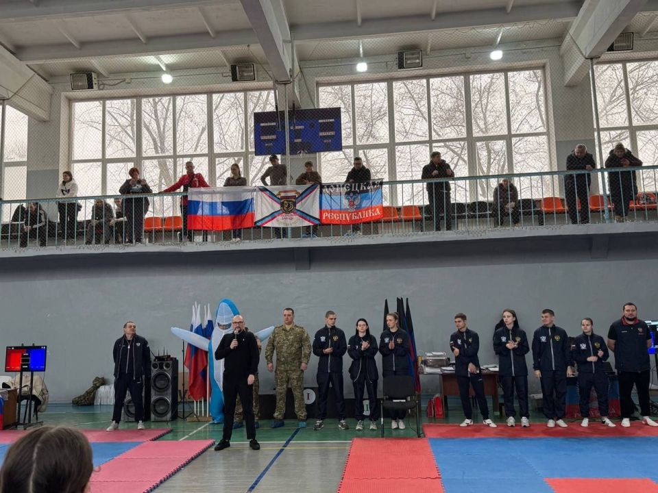 28 декабря 2025 г. в спортивном комплексе "Трубник" прошло открытое Первенство города Харцызска по тхэквондо в рамках Республиканского турнира "Дети Донбасс" по тхэквондо ВТ и МФТ 28 декабря 2025 г. в спортивном комплексе "Трубник" прошло открытое Первенство города Харцызска по тхэквондо в рамках Республиканского турнира "Дети Донбасс" по тхэквондо ВТ и МФТ