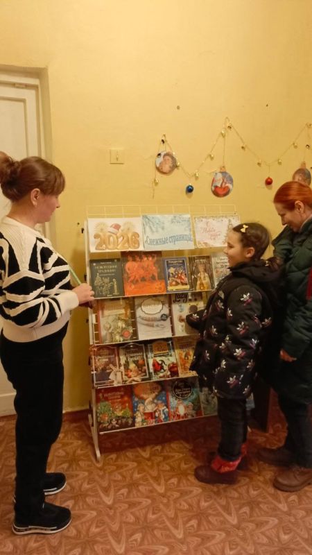 Новый год – это время волшебства,радости и надежды Новый год – это время волшебства,радости и надежды