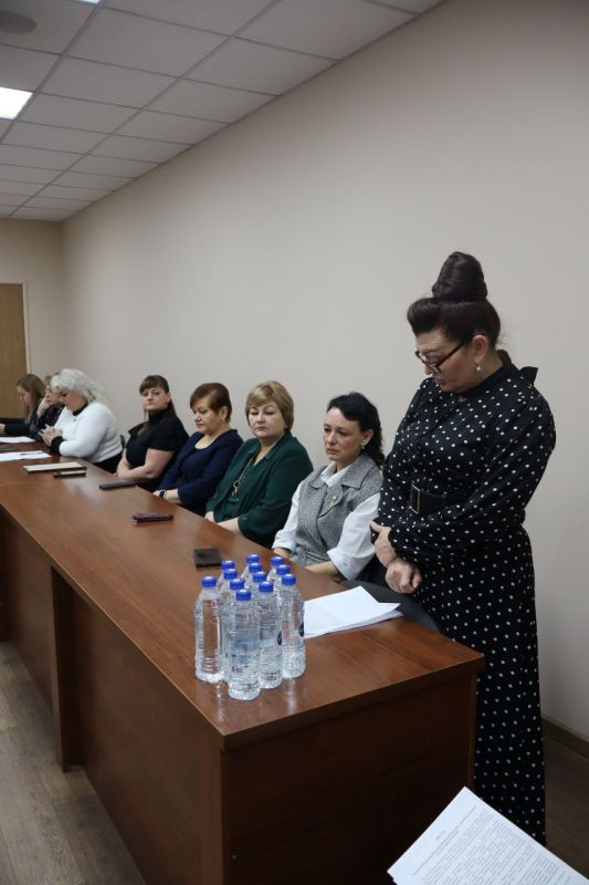Валентина Харлашка: 30 декабря провела 64 заседание Макеевского городского совета Донецкой Народной Республики Валентина Харлашка: 30 декабря провела 64 заседание Макеевского городского совета Донецкой Народной Республики