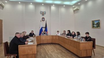 30.12.2025 состоялось внеочередное заседание Тельмановского муниципального совета