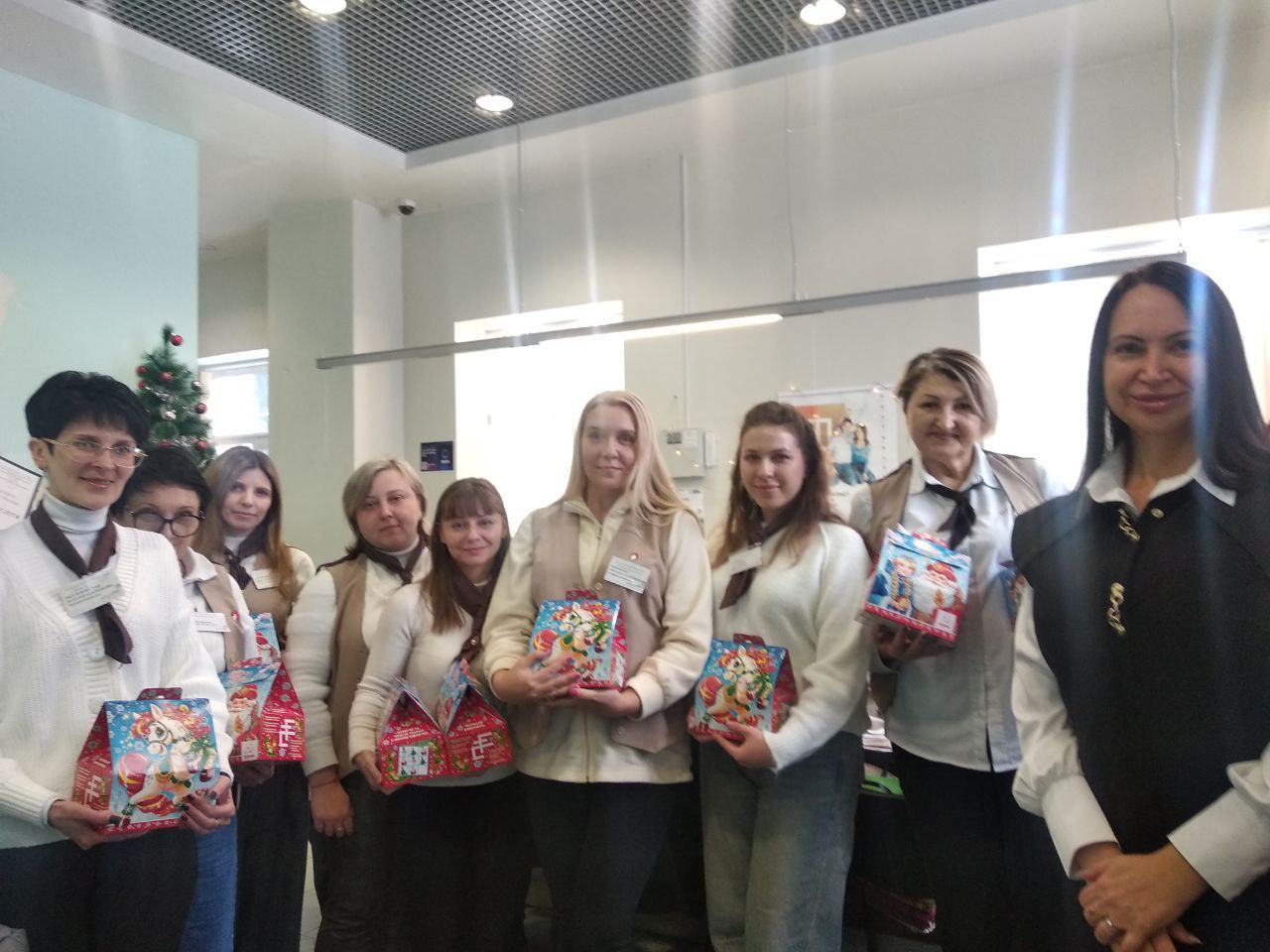 #ПоздравлениеДляСотрудниковМФЦДНР #ПоздравлениеДляСотрудниковМФЦДНР