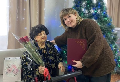 Анжела Заболотская: От всей души поздравила Людмилу Ефимовну с юбилеем!