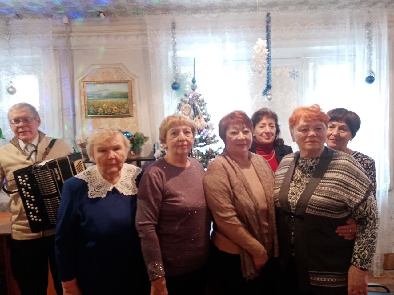 Валентин Левченко: В преддверии Нового года, в Центре социального обслуживания населения прошел праздничный концерт Валентин Левченко: В преддверии Нового года, в Центре социального обслуживания населения прошел праздничный концерт