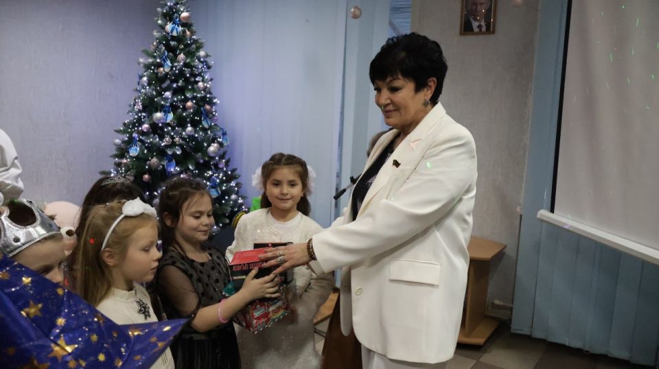 Новогодняя сказка для самых важных гостей! Новогодняя сказка для самых важных гостей!