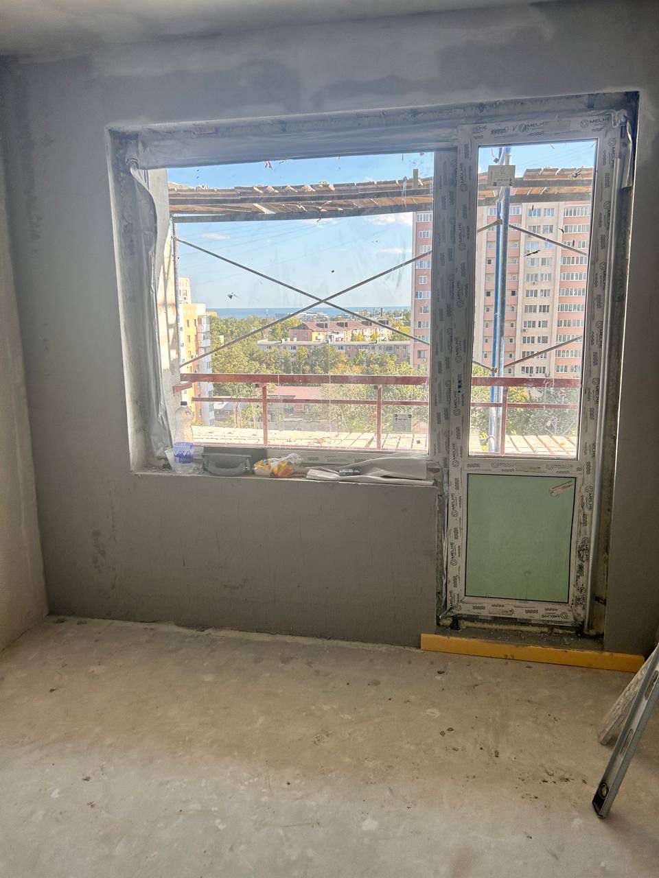 Санкт-Петербург продолжает восстановление жилья в Мариуполе! Санкт-Петербург продолжает восстановление жилья в Мариуполе!