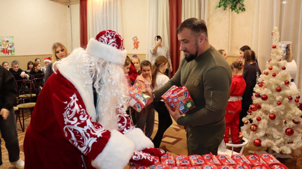 #ЕРДНР #ЕРМакеевка #ЕдинаяРоссия #ЕР80 #НовыйГод2026 #ЕРДНР #ЕРМакеевка #ЕдинаяРоссия #ЕР80 #НовыйГод2026