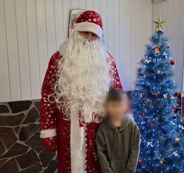 Детей сотрудников ИК-12 поздравили с наступающими праздниками