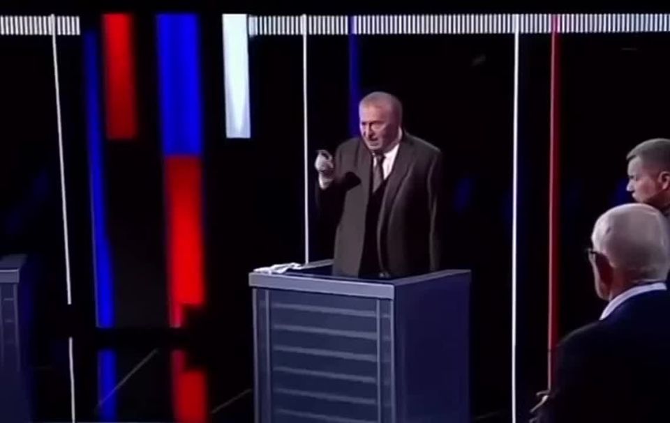 США намерены управлять Венесуэлой, пока не смогут осуществить безопасный, надлежащий и разумный переход власти, заявил Трамп