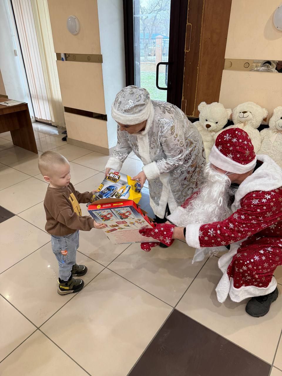 Большой Новогодний и Рождественский сбор для детей Донбасса и в зоне СВО! Большой Новогодний и Рождественский сбор для детей Донбасса и в зоне СВО!