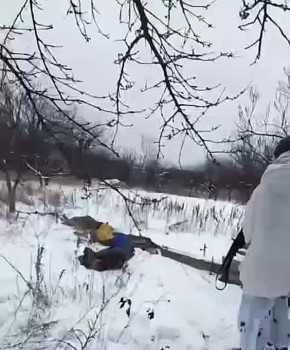 Пиар-акция с украинским флагом в районе Димитрова закончилась печально для группы ВСУ