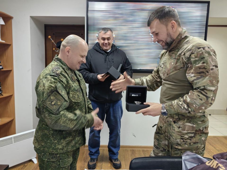 Глава ДНР Денис Пушилин навестил бойцов 5-ой и 114-ой бригады 51-й армии Глава ДНР Денис Пушилин навестил бойцов 5-ой и 114-ой бригады 51-й армии