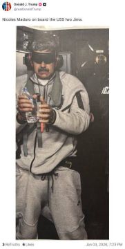 Трамп опубликовал фото захваченного президента Венесуэлы Николаса Мадуро