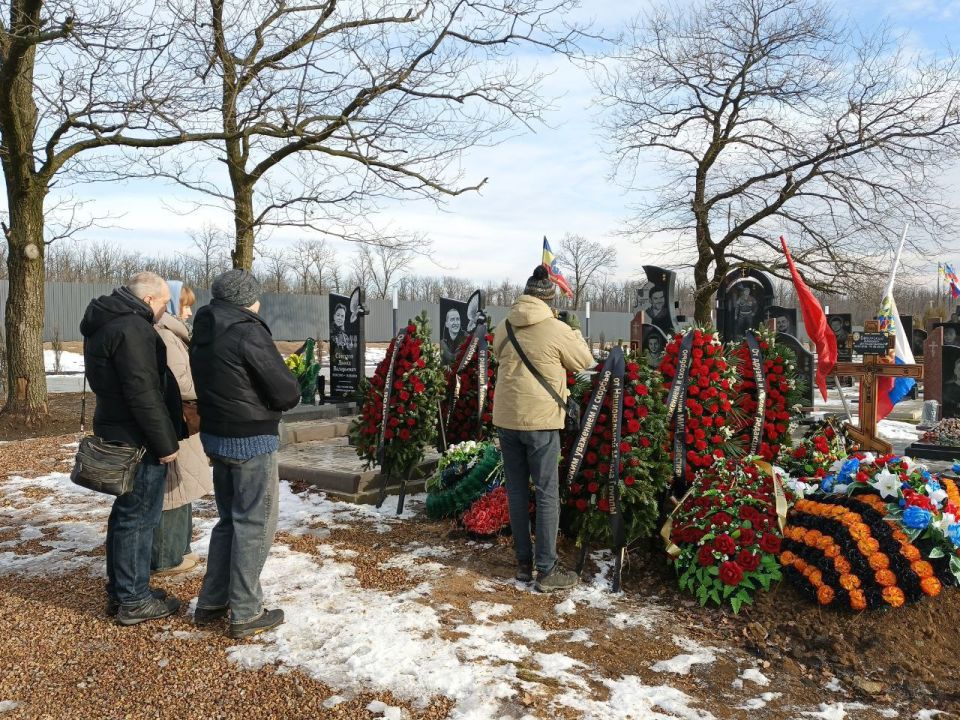 ������� ��������� ������ ��������� ��������� ������ ������ ��������� ���������� ���������� ������������