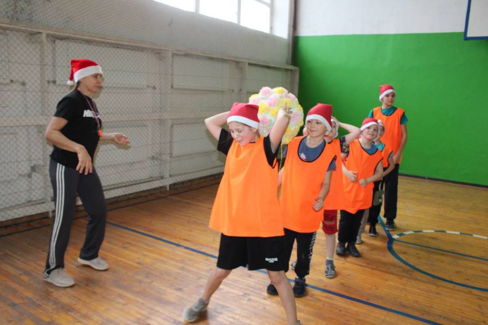 В рамках партийного проекта «Детский спорт» Всероссийской политической партии «Единая Россия» и Декады спорта и здоровья, 4 января состоялась спартакиада «Здоровье», которая стала настоящим праздником спорта и бодрости для... В рамках партийного проекта «Детский спорт» Всероссийской политической партии «Единая Россия» и Декады спорта и здоровья, 4 января состоялась спартакиада «Здоровье», которая стала настоящим праздником спорта и бодрости для...