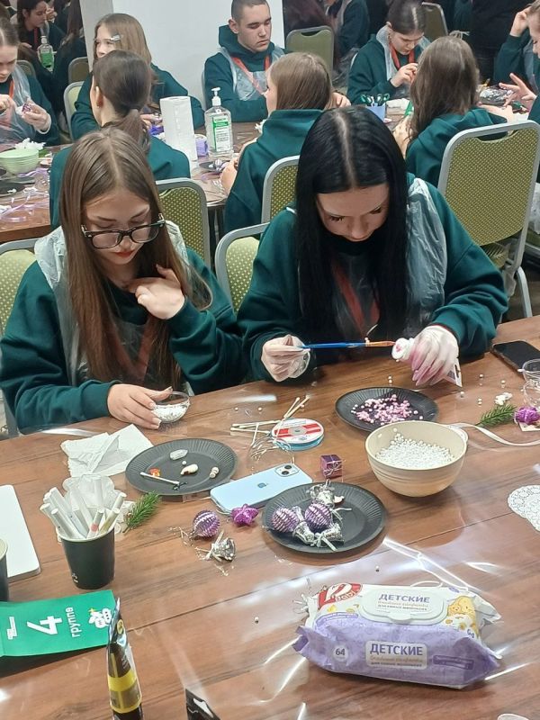 Образовательно-туристический проект «Город открытий» подарил школьникам Республики волшебство столицы Образовательно-туристический проект «Город открытий» подарил школьникам Республики волшебство столицы