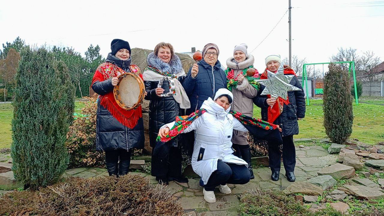 В преддверии Рождественских праздников, сотрудники МБУ "Городской дом культуры" пгт