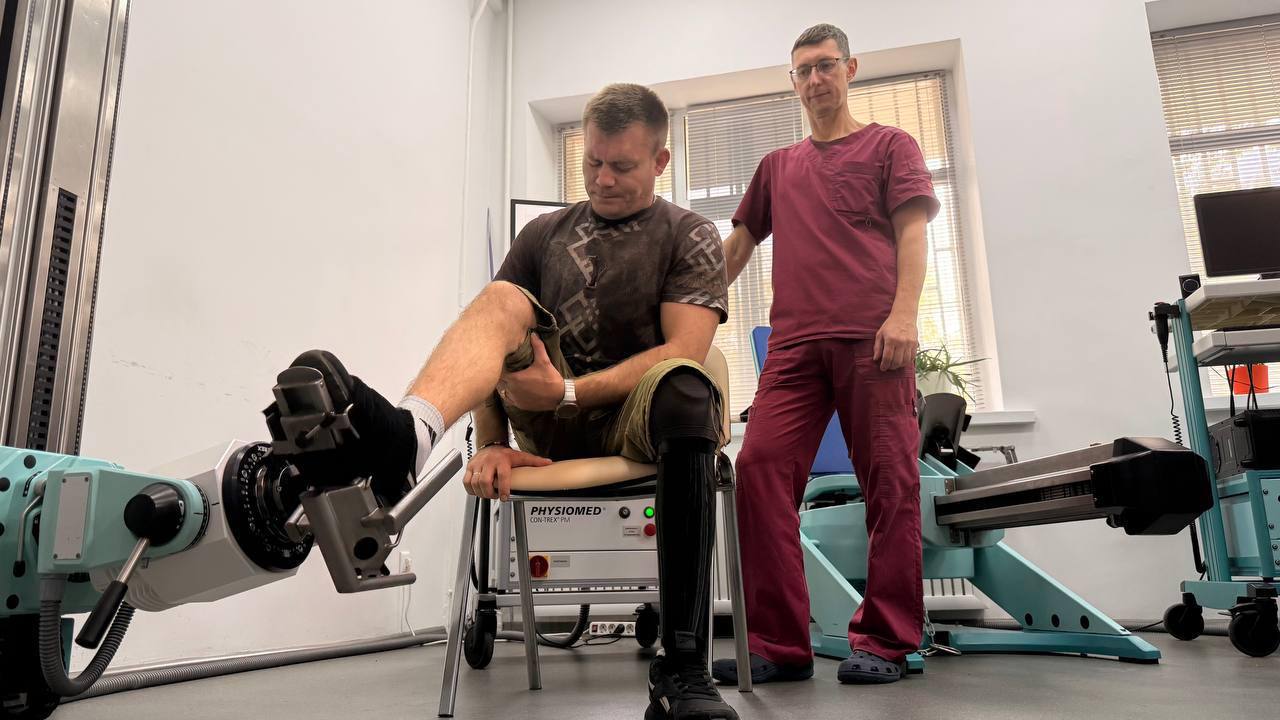 Более 2,5 тысяч ветеранов и членов семей погибших защитников ДНР получили медпомощь через Фонд «Защитников Отечества»