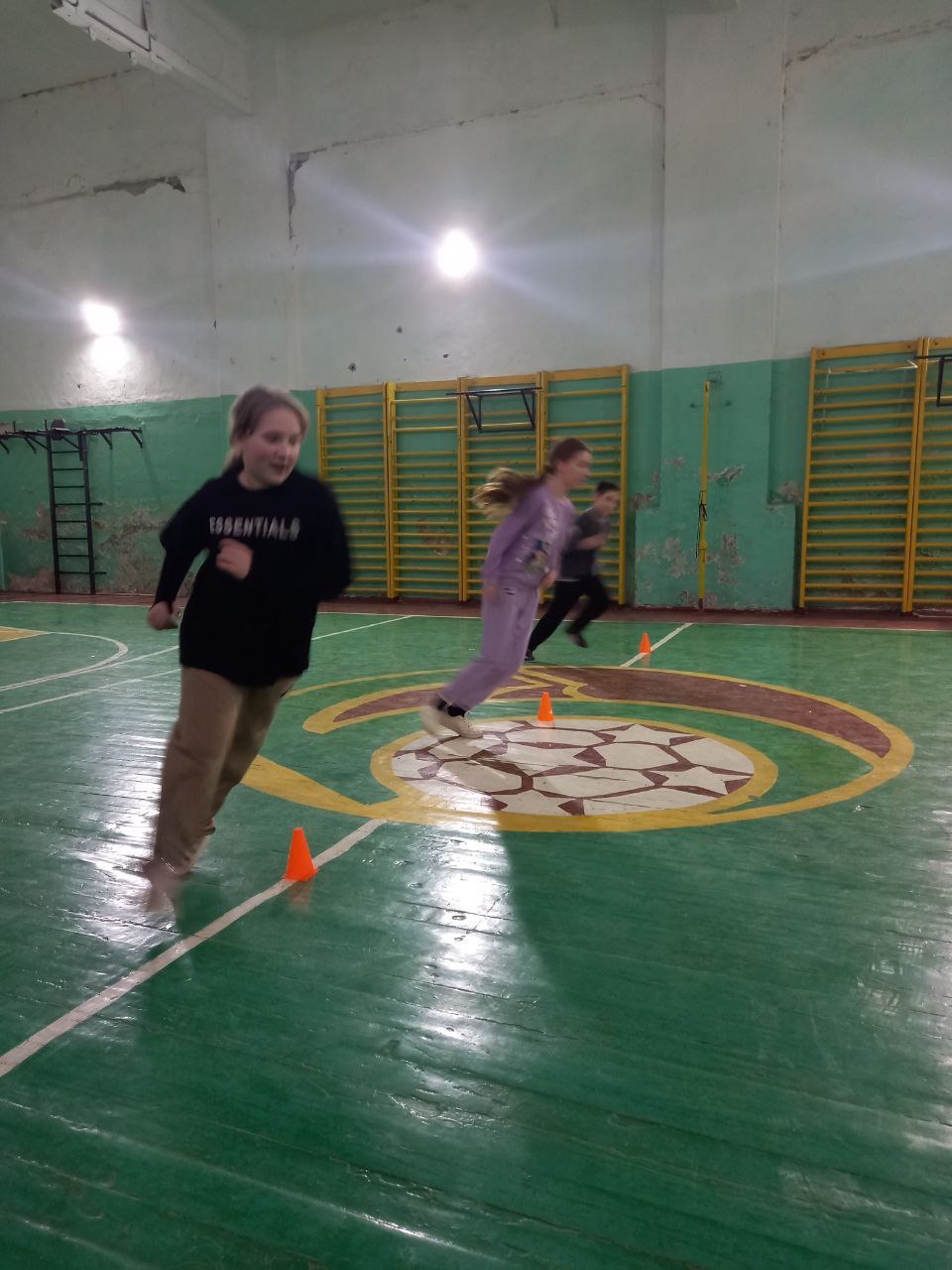 Рождественские старты. 9 января состоялось спортивное мероприятие «Рождественские старты» среди обучающихся спортивного отделения «легкая атлетика, в рамках традиционной Декады спорта и здоровья, а также партийного проекта...