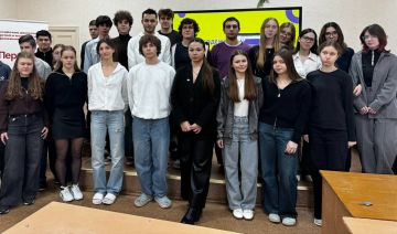 Рассказываем о грантах. Победитель конкурса «Росмолодёжь.Гранты» и депутат Молодежного Парламента ДНР Валерия Прокопчук провела тематическую лекцию для молодежи