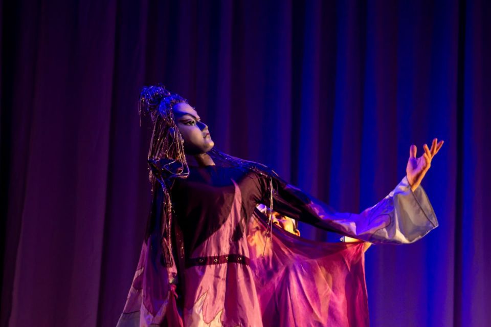 На сцене Донецкой муздрамы ожила бурятская легенда На сцене Донецкой муздрамы ожила бурятская легенда