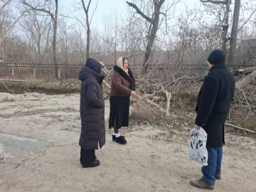 13 января, руководитель общественной приемной МО ВПП «Единая Россия» Анжелика Россоха провела встречу с жителями в пгт Мироновский